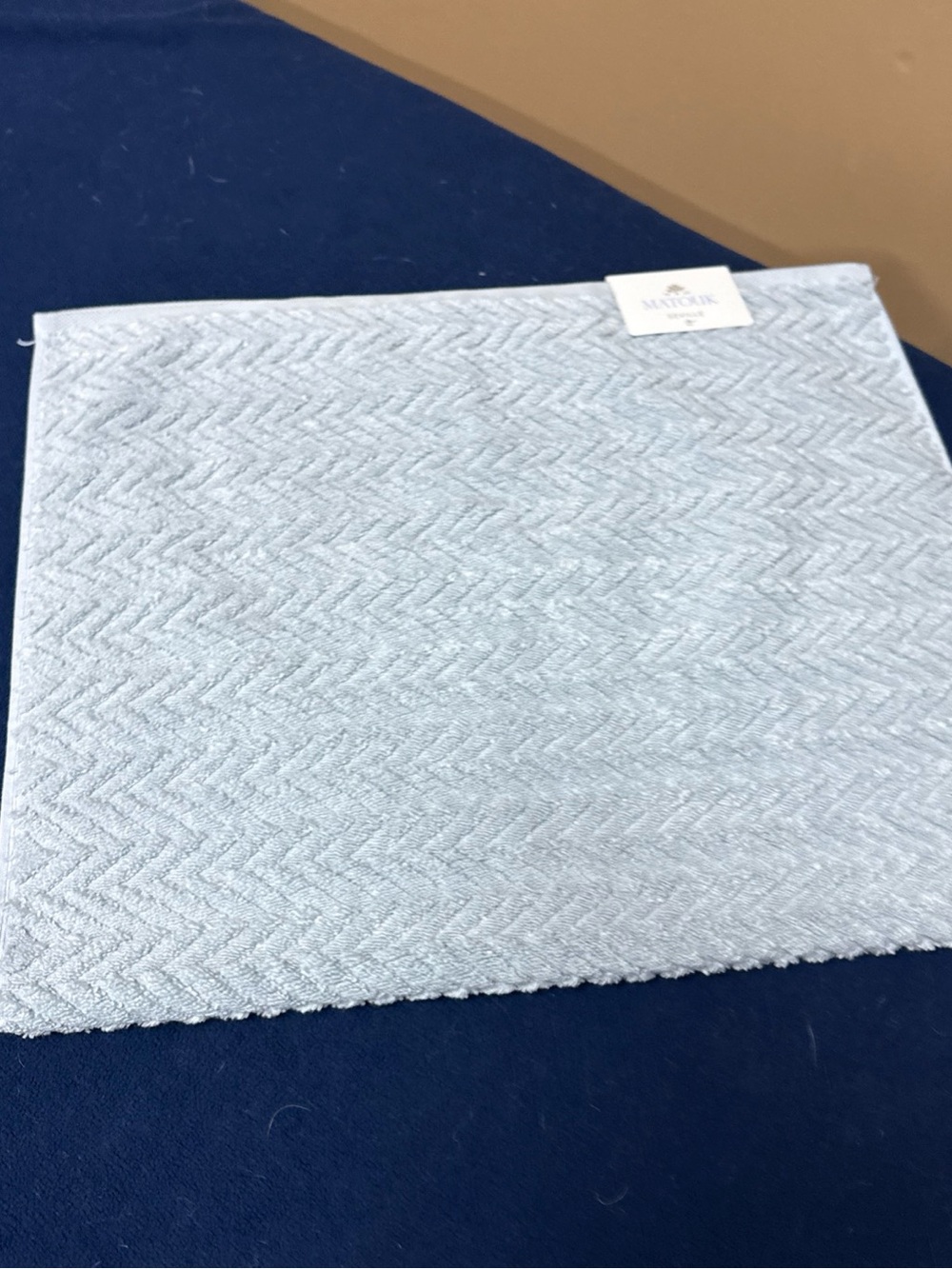 Matouk Seville Hand Towel 20x32” Wedgwood Color Loose Braid Pattern Cotton NWT